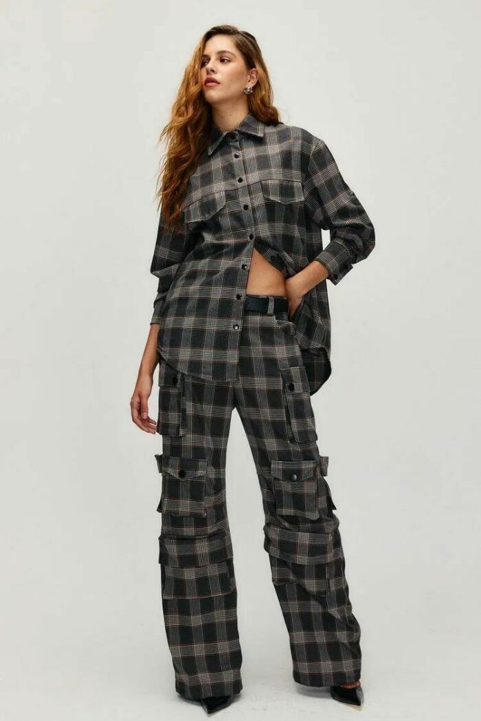 Imagem de Calça Sophie Urban Check Le Blog