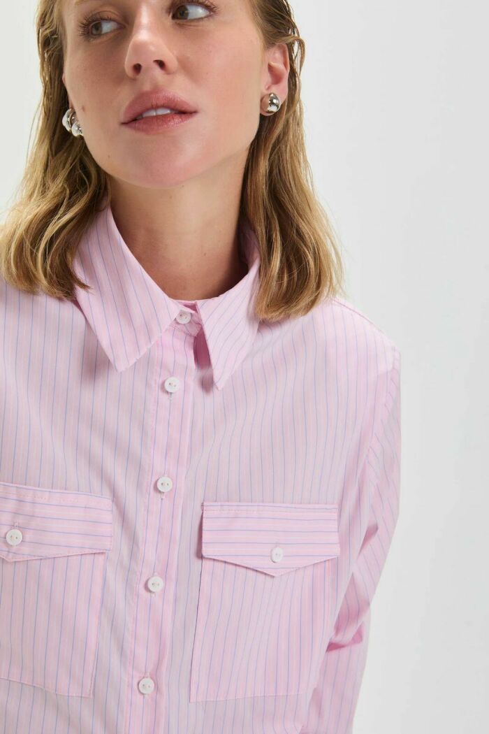Imagem de Camisa Thais Pink Blossom Le Blog