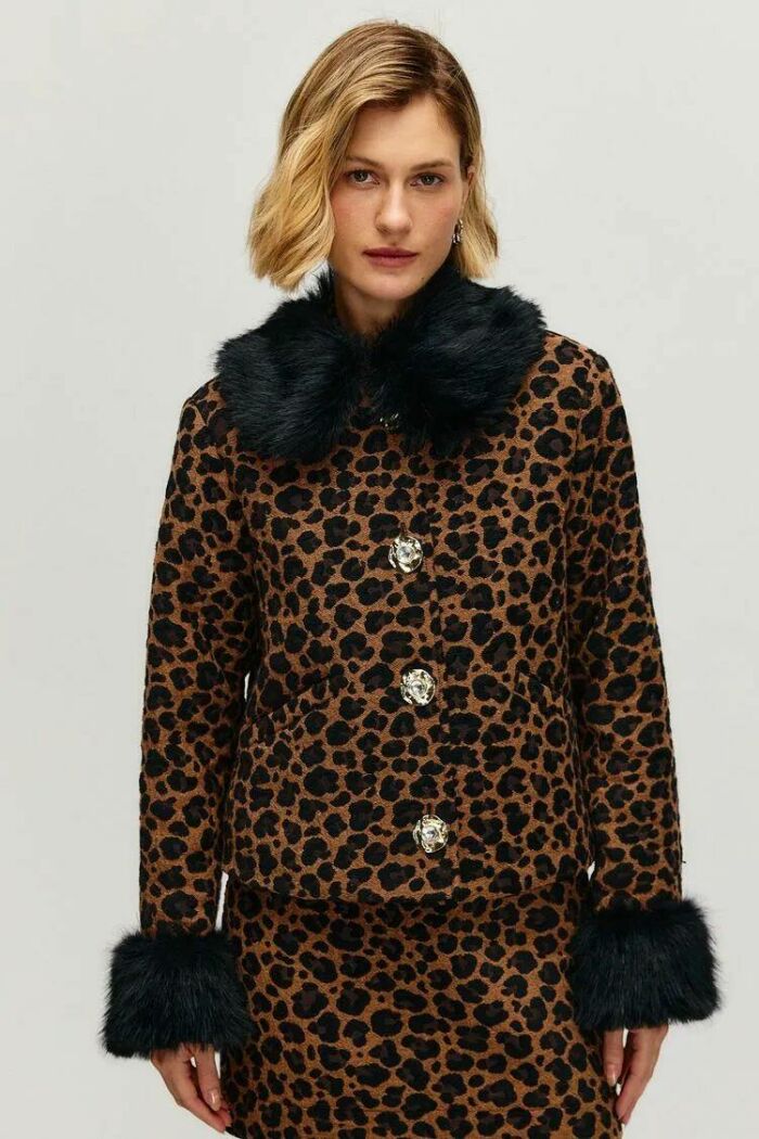 Imagem de Casaco Mica Jacquard City Le Blog