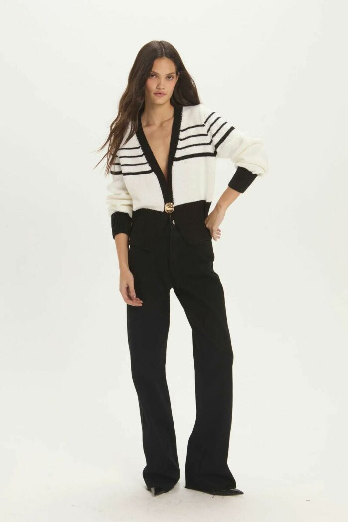 Imagem de Casaco Olívia Off White Le Blog