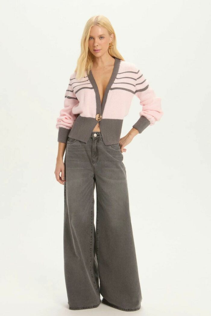 Imagem de Casaco Olívia Rosa e Cinza Le Blog