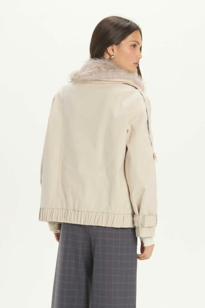 Imagem de Casaco Valentina Bege Sand Le Blog