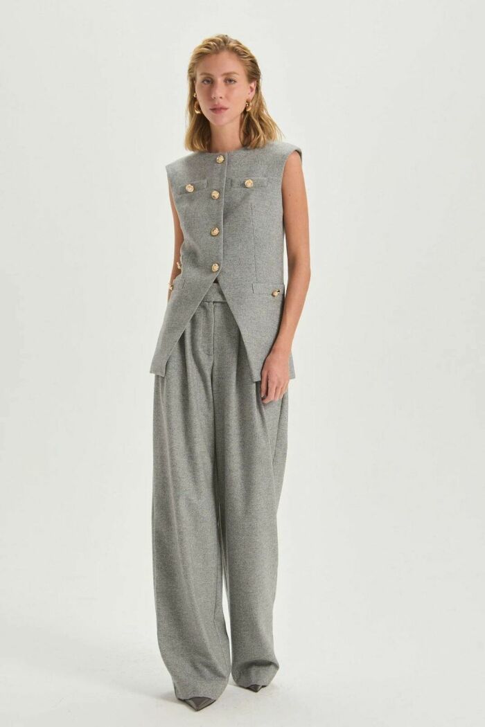 Imagem de Colete Maitê Medium Grey Melange Le Blog