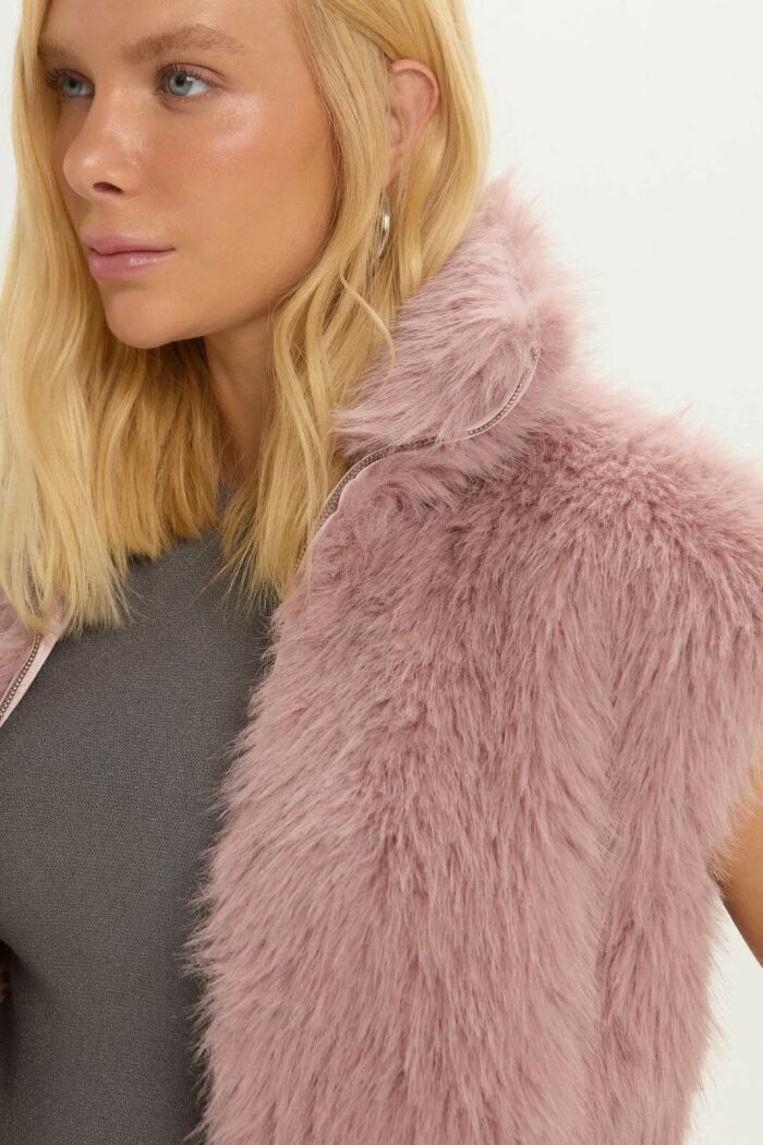 Imagem de Colete Vicky Rosa Blush Le Blog