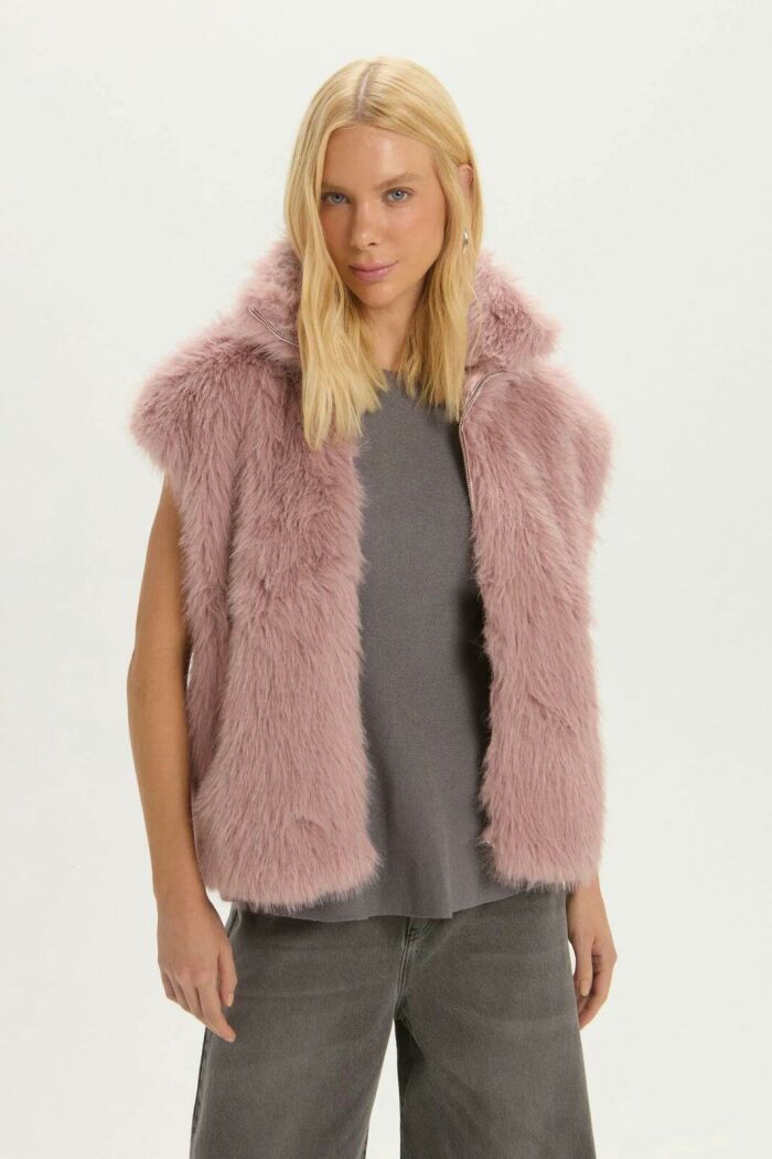Imagem de Colete Vicky Rosa Blush Le Blog