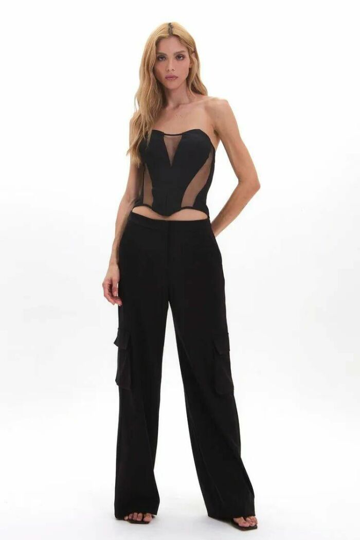 Imagem de Corselet Camila Preto Le Blog