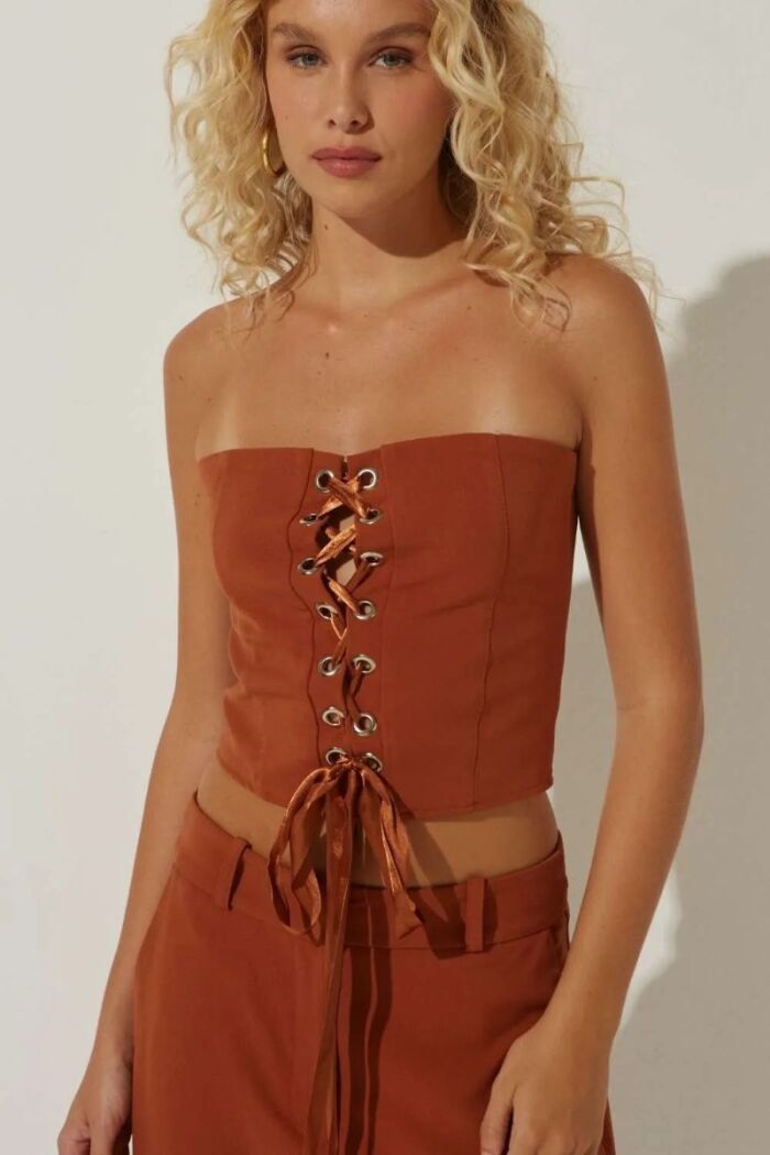 Imagem de Corselet Brenda Toast Gold Le Blog