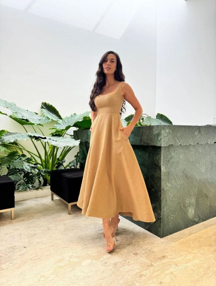 Imagem de Vestido Anne Bege Cloude