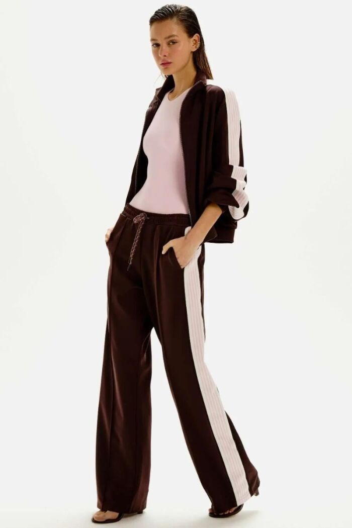 Imagem de Jaqueta New Nanda Marrom Dark C/ Rosa Quartzo Le Blog