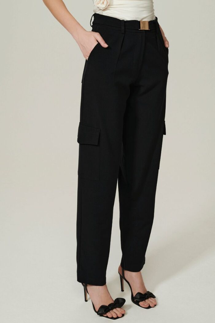 Imagem de Calça Gabi Preta Le Blog