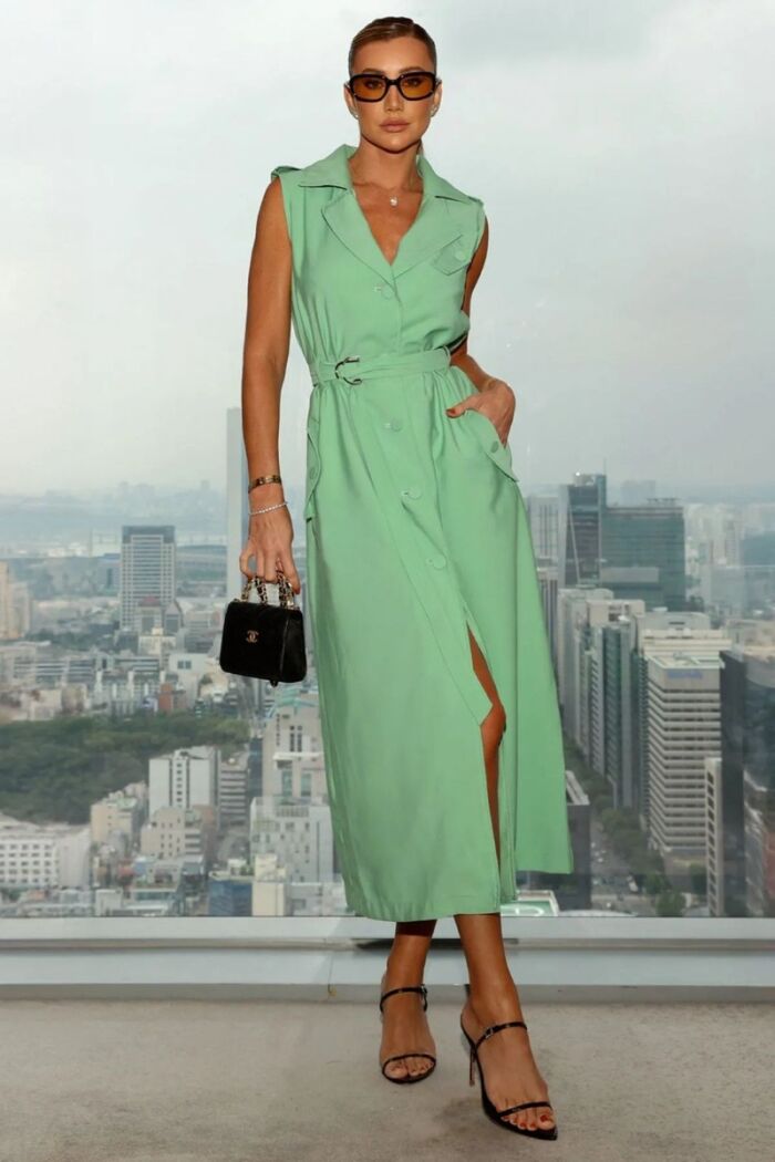 Imagem de Vestido Mídi Com Lapelas E Cinto Em Linho Verde Menta Zen