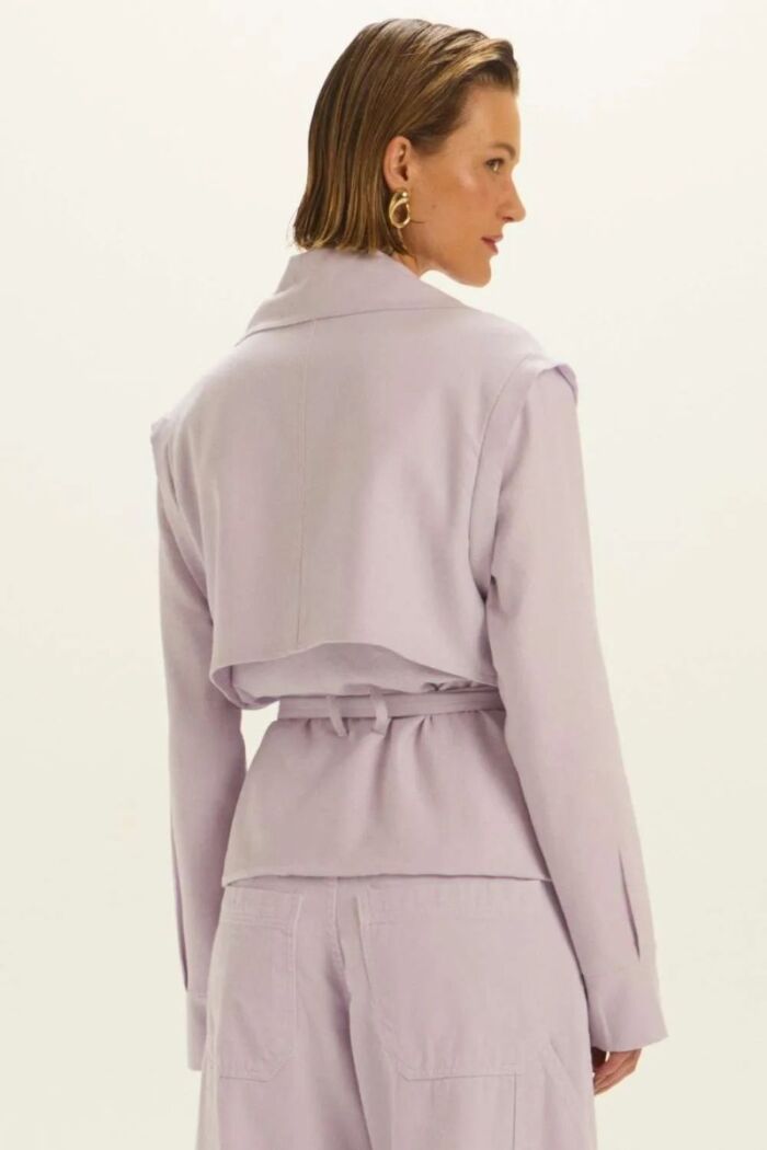 Imagem de Casaco Alê Lilac Glacê Le Blog