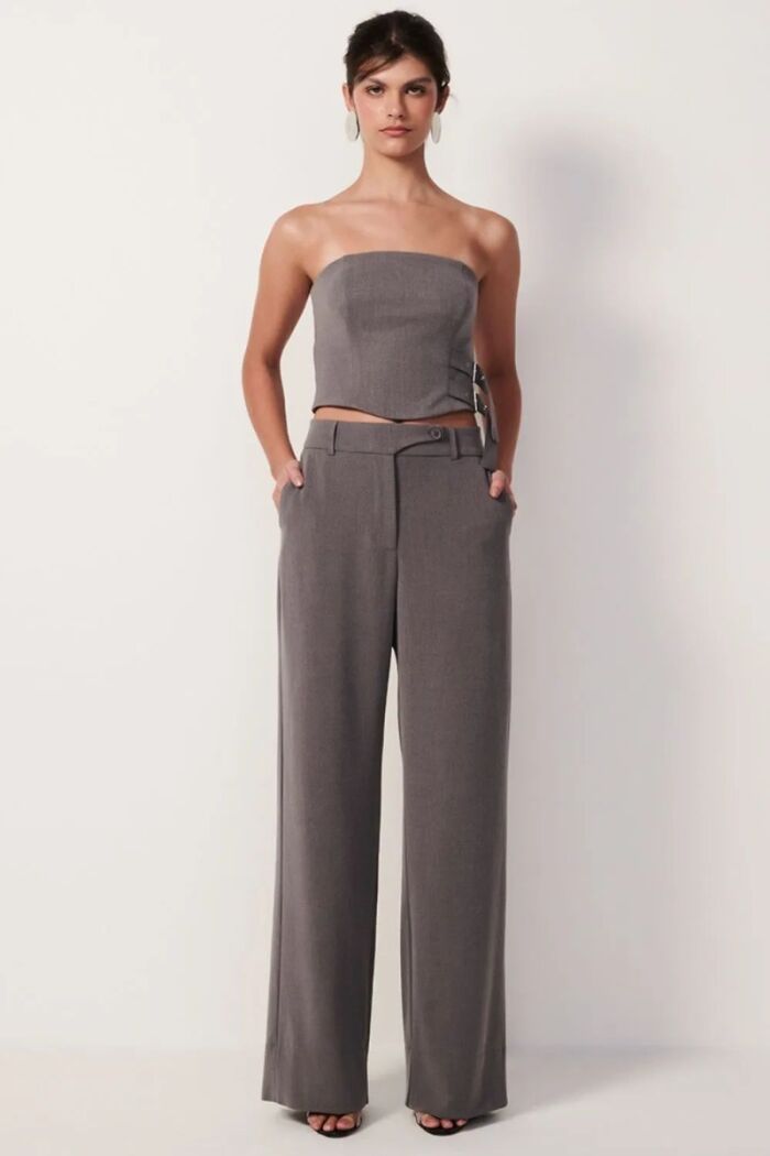 Imagem de Corselet Maju Cinza Stone Le Blog