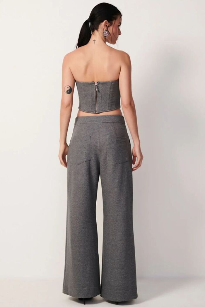 Imagem de Calça Rose Cinza Stone Le Blog