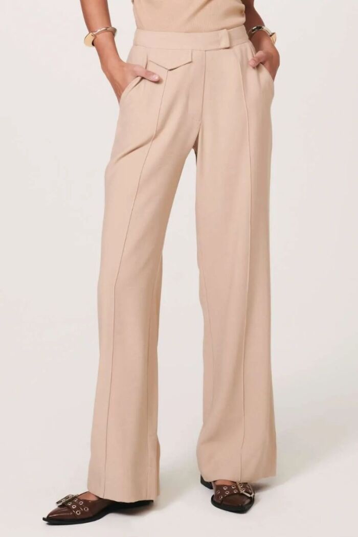 Imagem de Calça Leila Bege Toast Le Blog