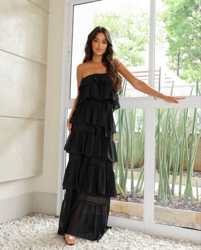 Imagem de Vestido Babados Preto Mais Um