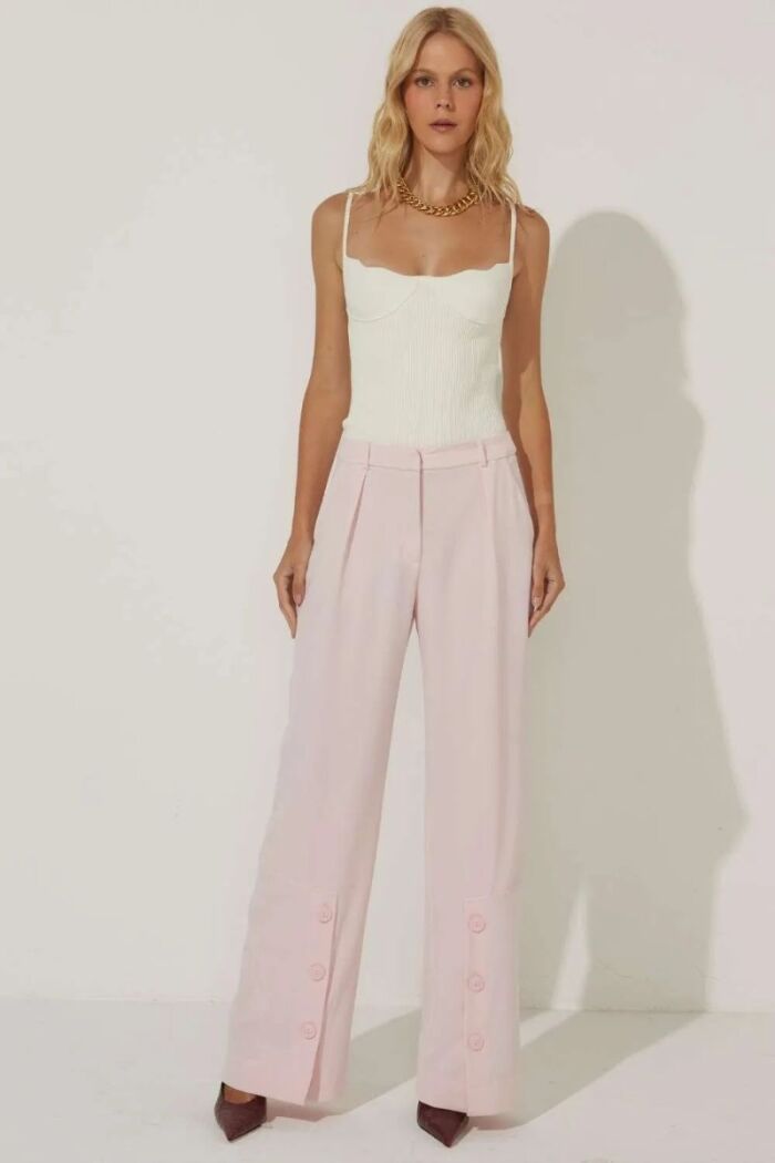 Imagem de Calça Sabrina Rosa Plissê Le Blog