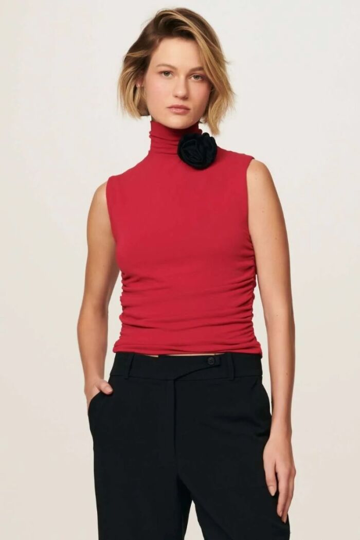 Imagem de Blusa Perla Vermelho Tango Le Blog