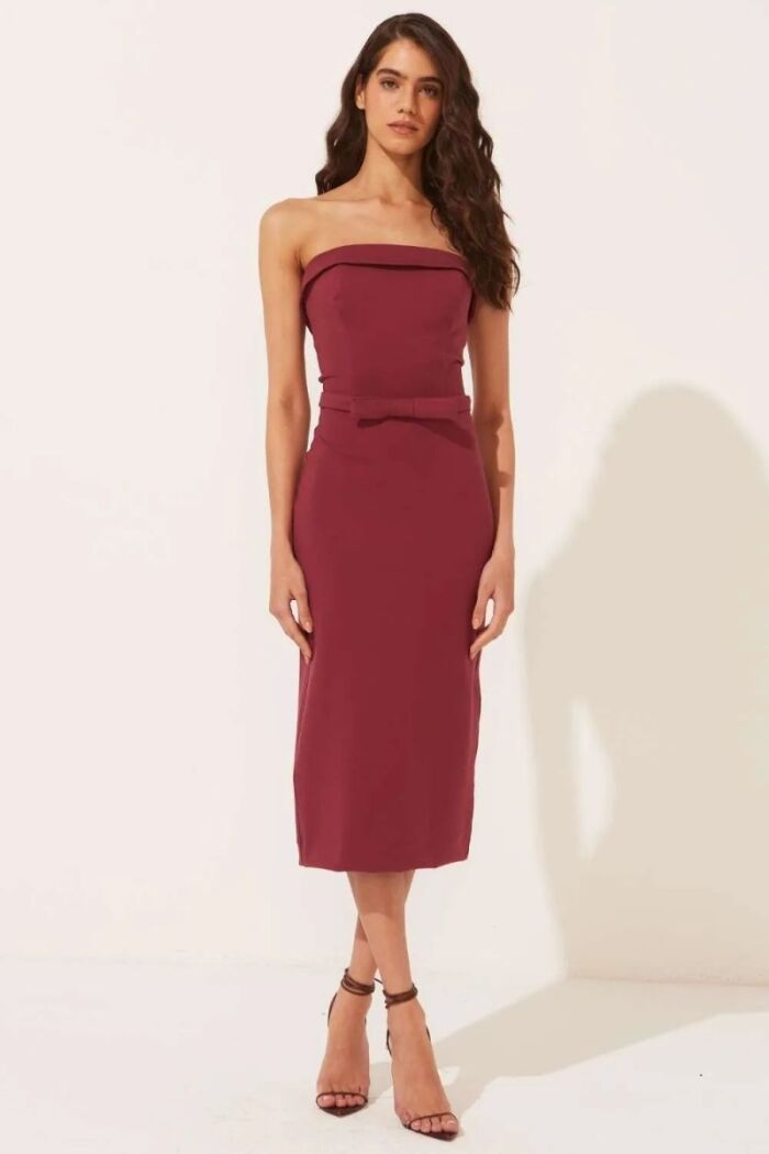 Imagem de Vestido Dalila Vermelho Cabernet Le Blog