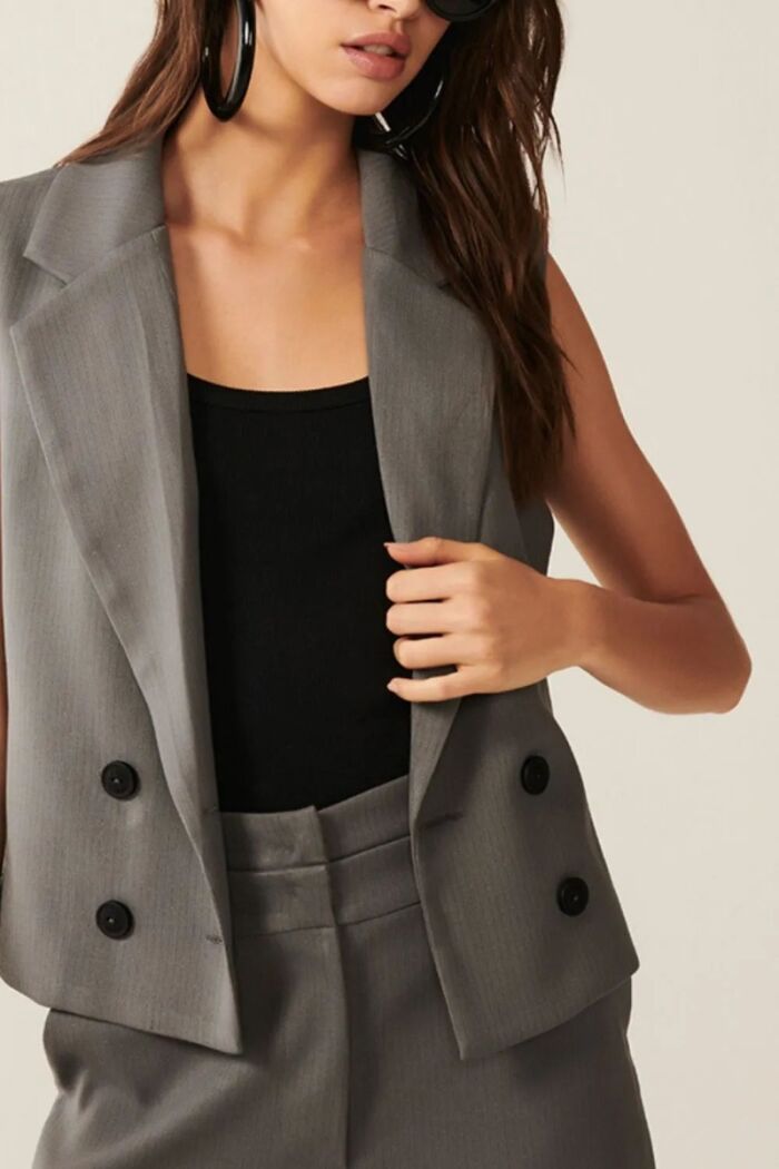 Imagem de Colete Fabi Cinza Stone Le Blog