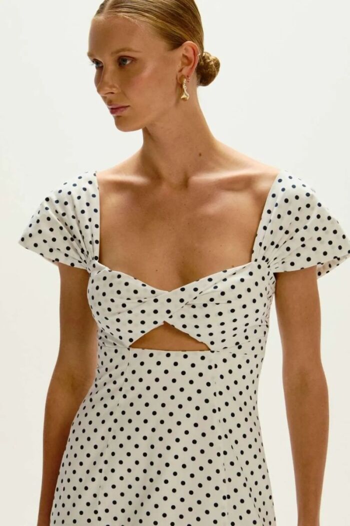 Imagem de Vestido Curto Madalena Off Dot Le Blog