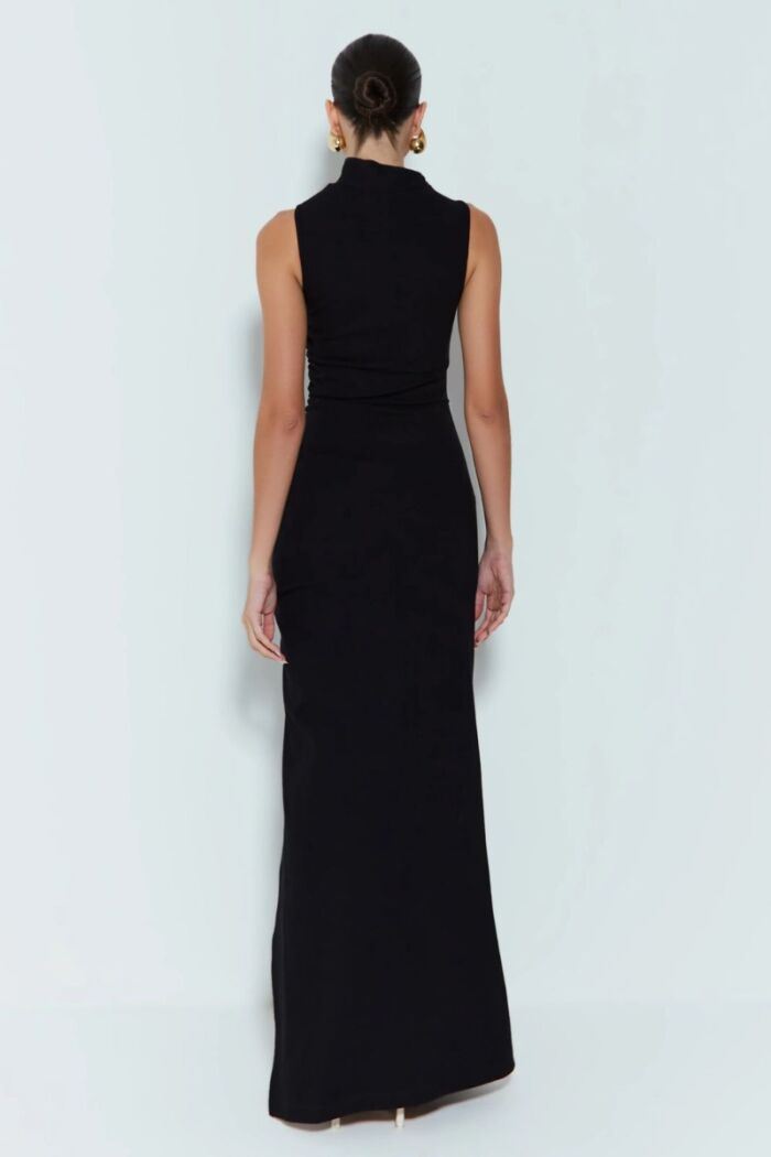 Imagem de Vestido longo Com Franzido Lateral E Gola Assimétrica Preto Zen