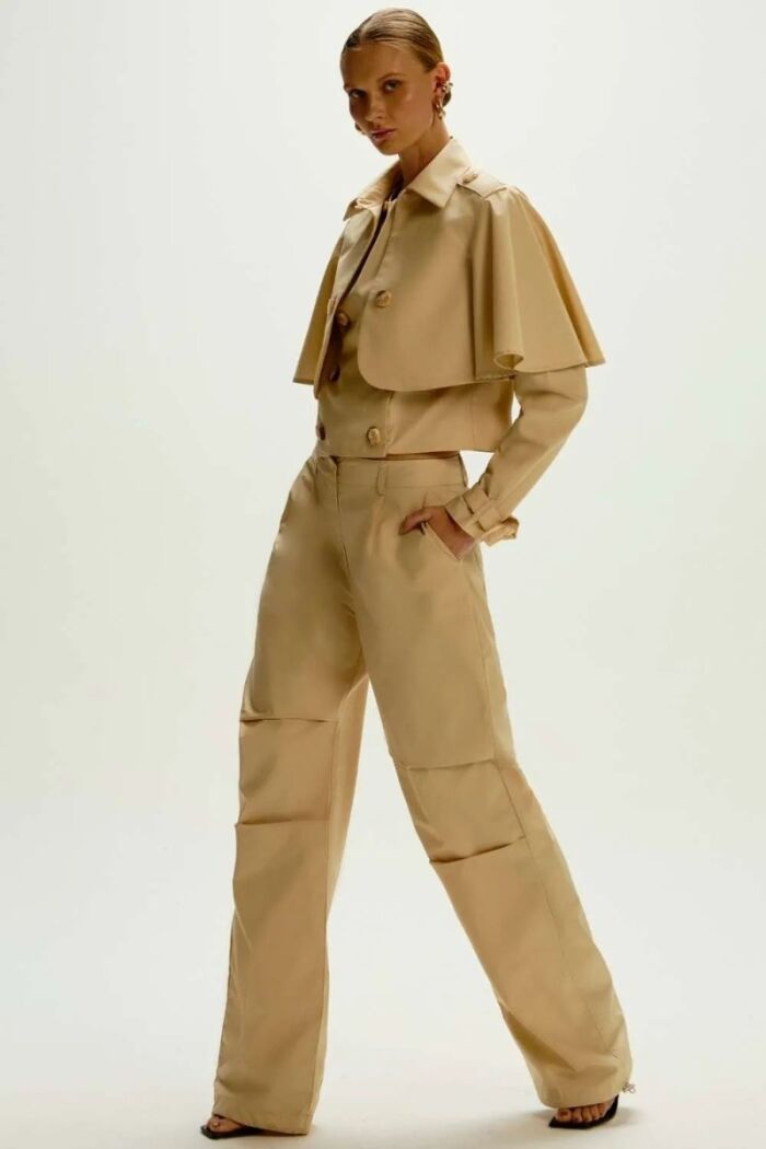 Imagem de Casaco Lucy Bege Classic Le Blog