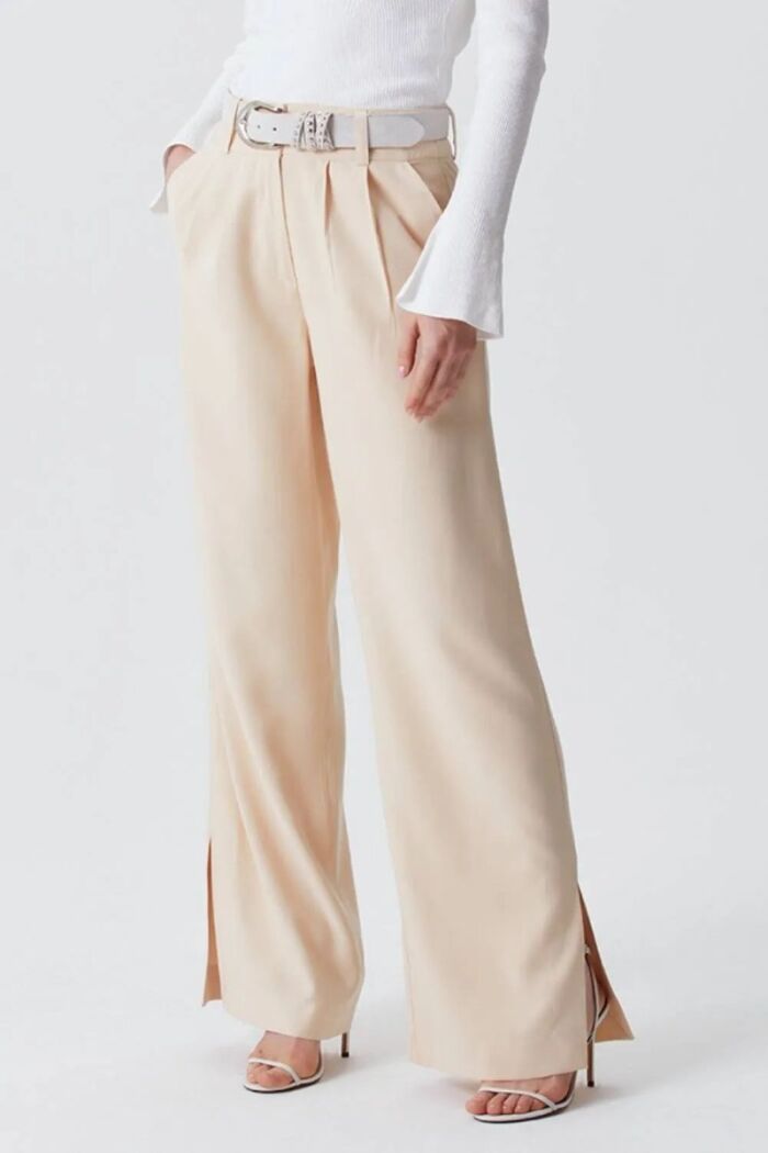 Imagem de Calça Marcelle Bege Chalk Le Blog