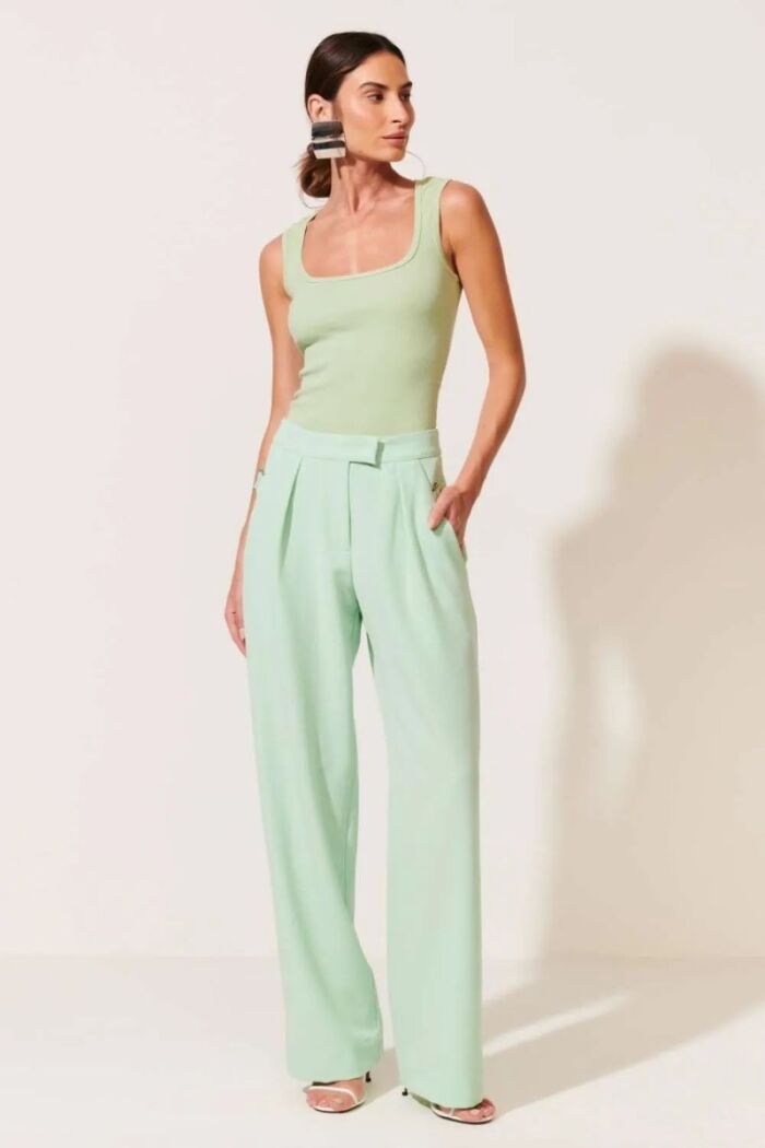 Imagem de Calça Gisela Verde Matcha Le Blog