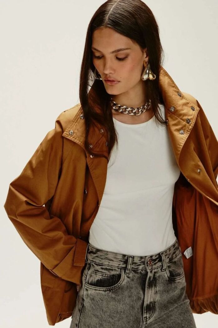 Imagem de Jaqueta Julie Marrom Marrom Ganache Le Blog