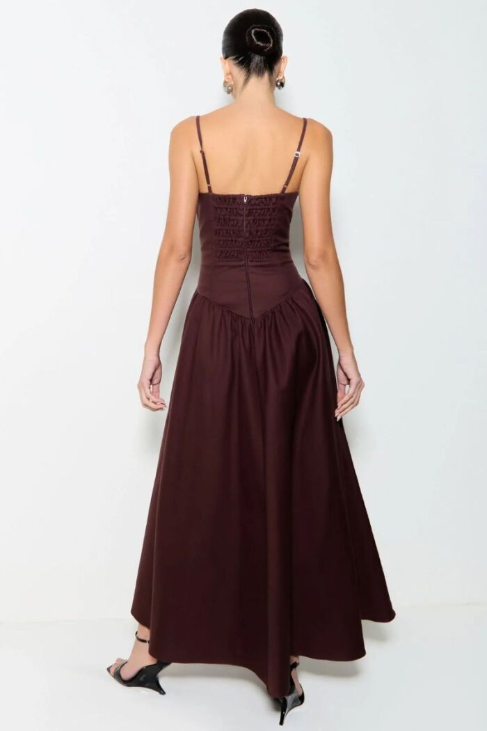 Imagem de Vestido Mídi Com Saia Rodada e Franzidos Marrom Café Zen