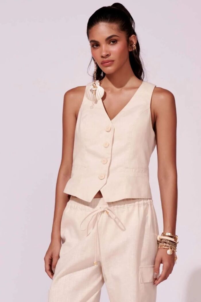 Imagem de Colete Camelia Perola Le blog