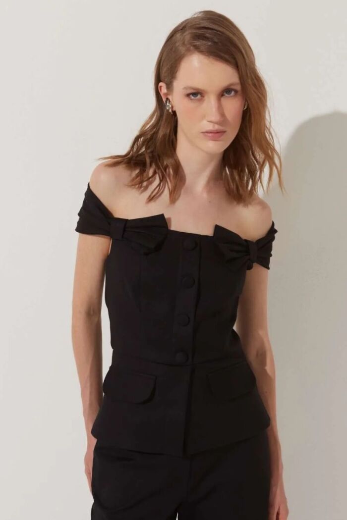 Imagem de Blusa Ivone Preta Le Blog