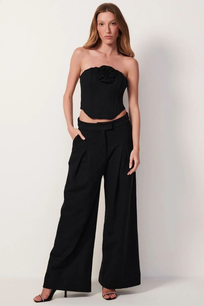 Imagem de Corselet Rose Preto Le Blog