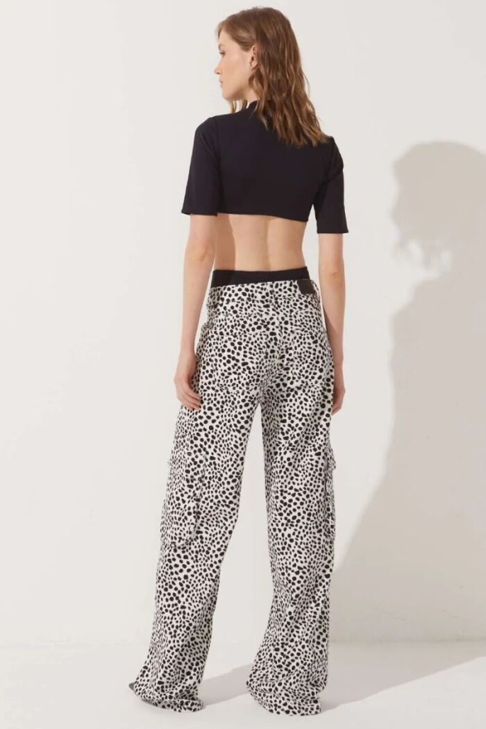 Imagem de Calça Amora Estampa Dalmatas Le Blog