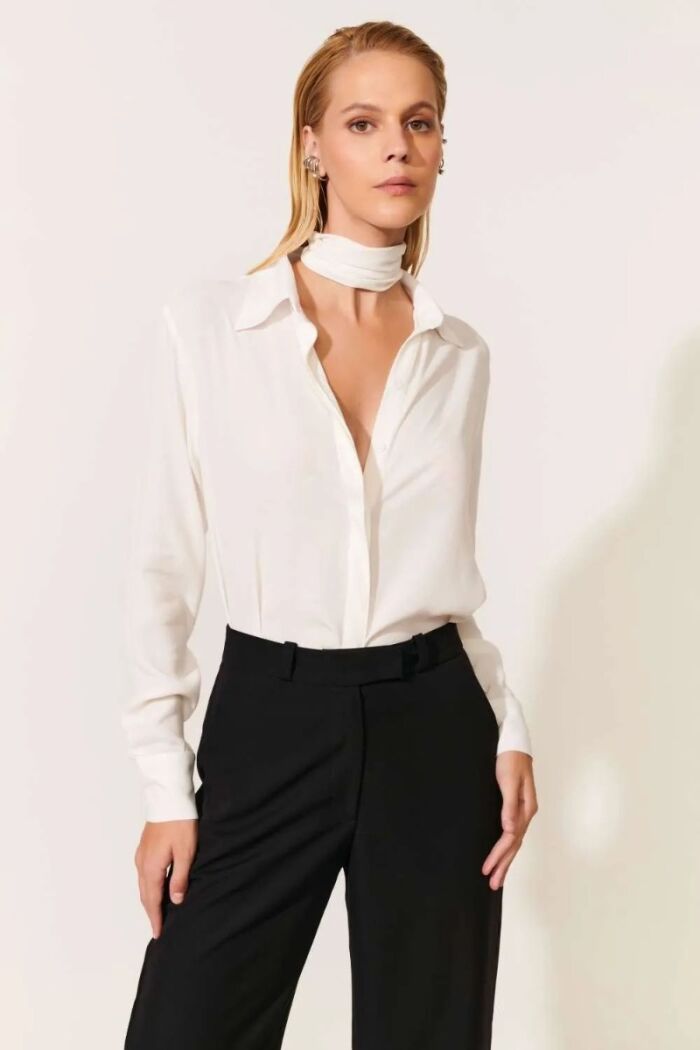 Imagem de Calça Gisa Preta Le Blog