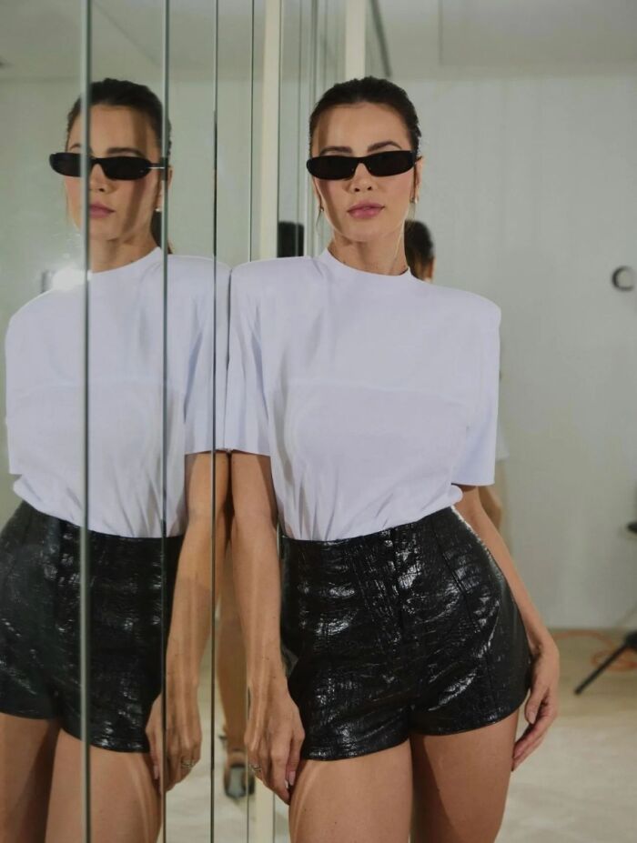 Imagem de Tee Naiara Off White Cloude