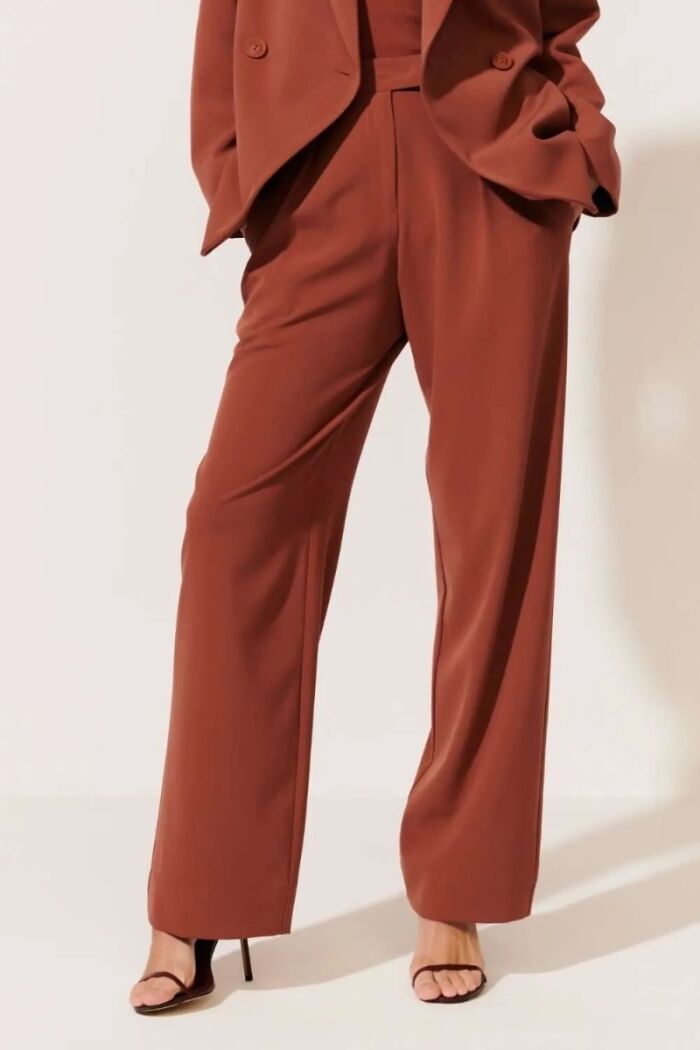 Imagem de Calça Gisela Marrom Sierra Le Blog