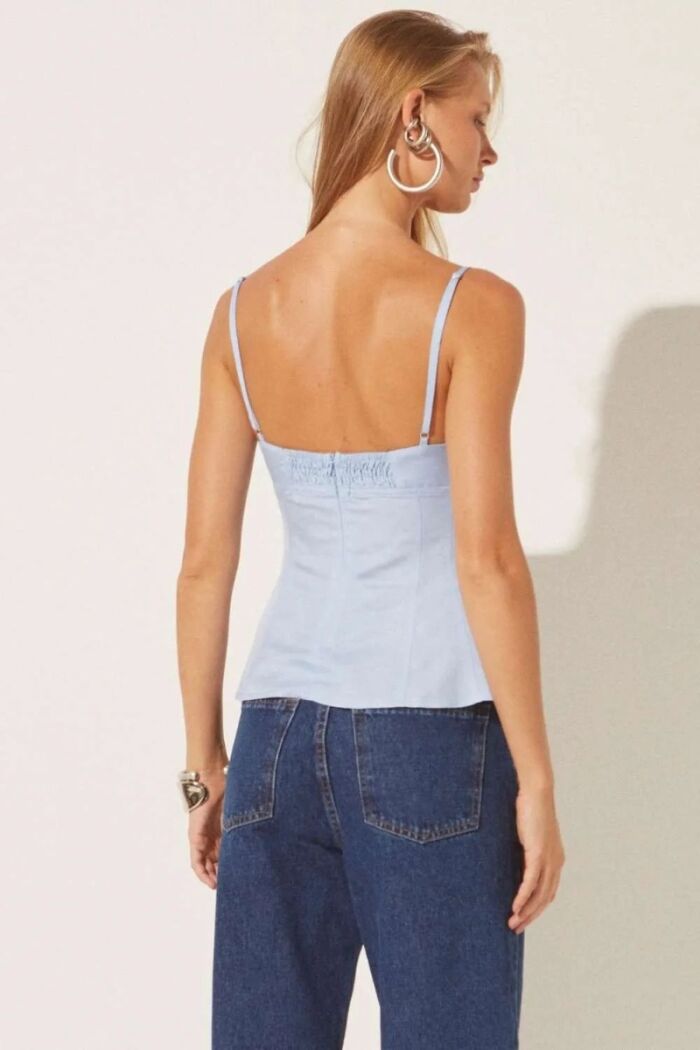 Imagem de Blusa Aurora Azul Ralph Le Blog