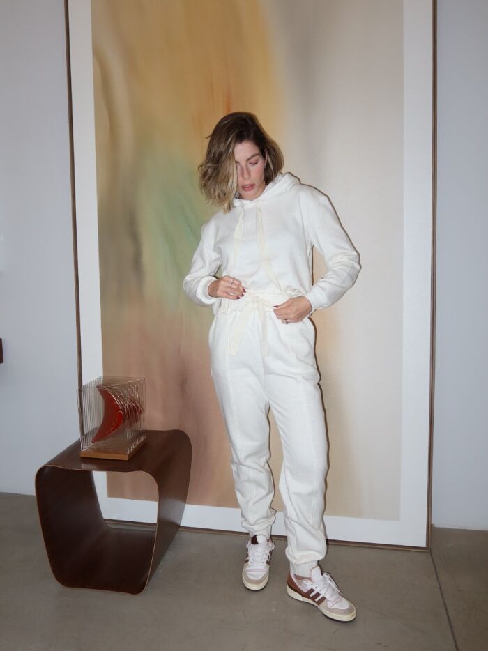 Imagem de Moletom Off White Olívia