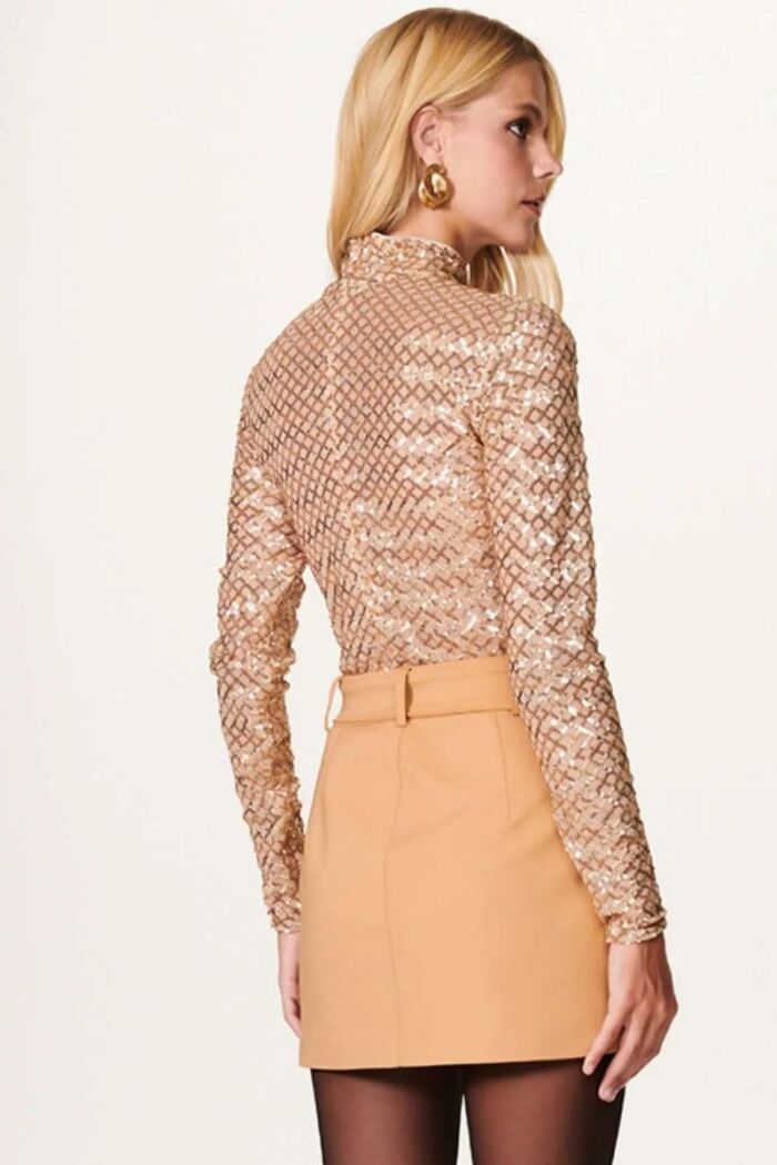 Imagem de Blusa Valéria Dourada Le Blog