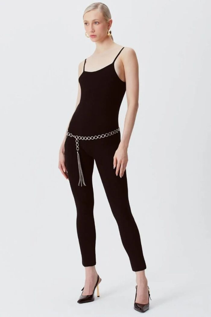 Imagem de Macacão Luna Preto Le Blog