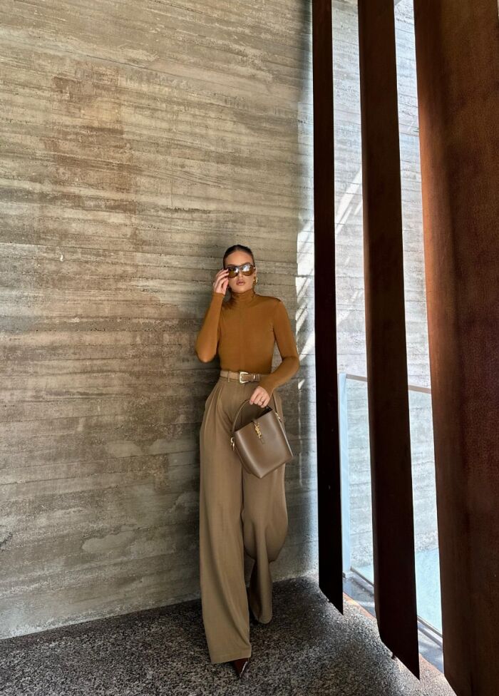 Imagem de Body Carmem Caramelo Cloude