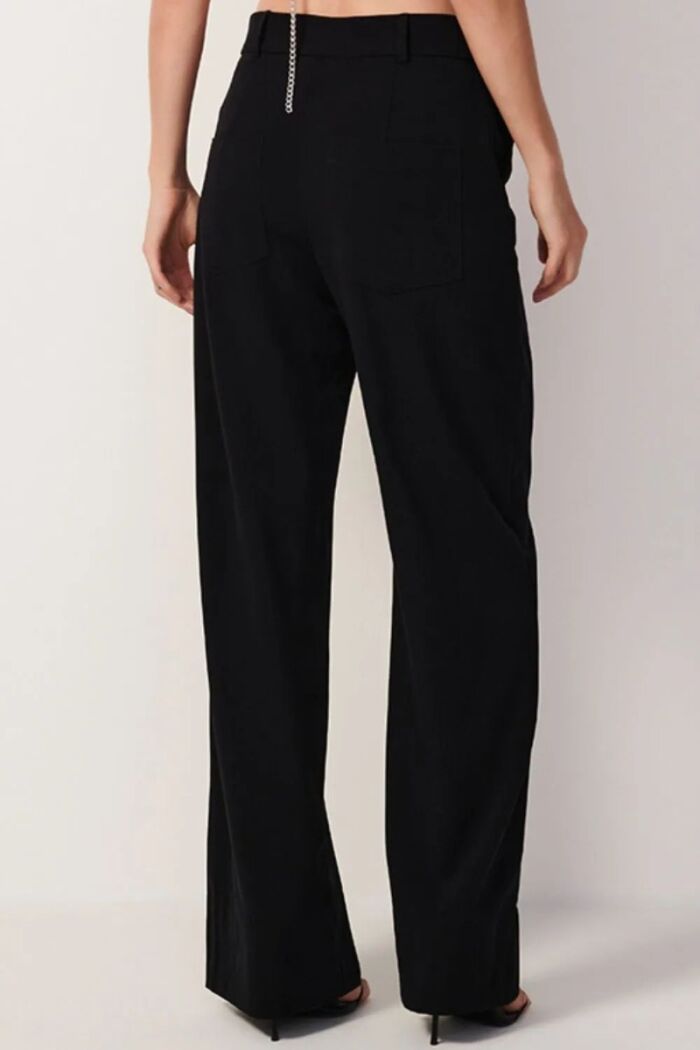 Imagem de Calça Maju Preta Le Blog