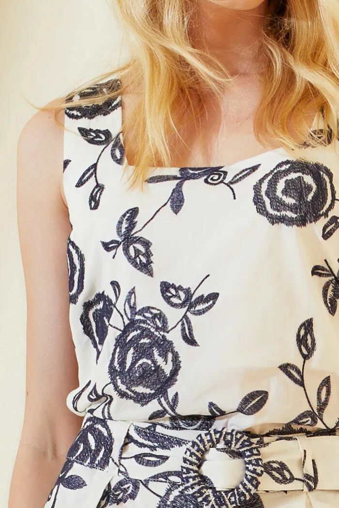 Imagem de Blusa Bordada Luna Morina