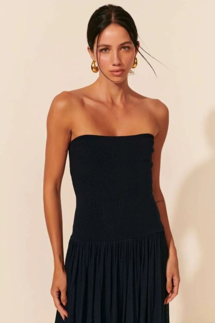 Imagem de Vestido Rosana Azul Midnight Le Blog