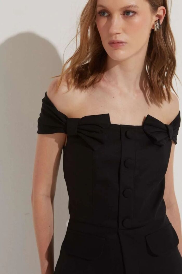 Imagem de Blusa Ivone Preta Le Blog