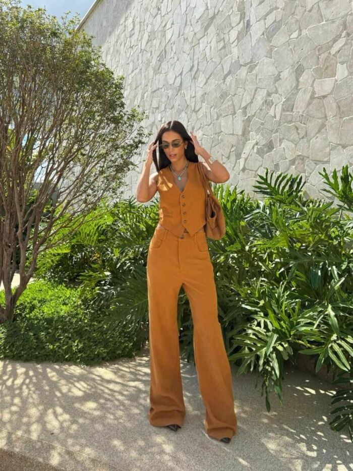 Imagem de Conjunto Naomi Caramelo Cloude