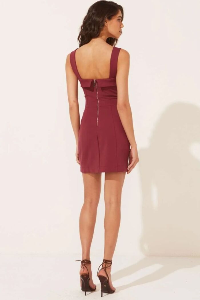 Imagem de Vestido Sasha Vermelho Cabernet Le Blog