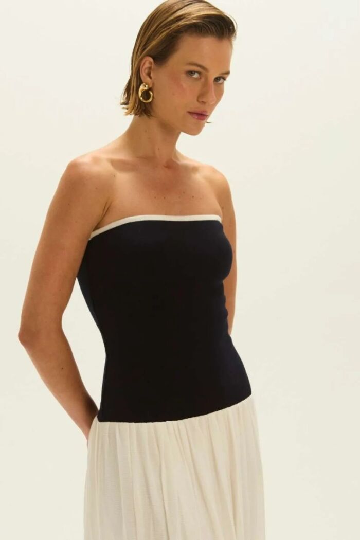 Imagem de Vestido Débora Azul Marinho e Off White Le Blog